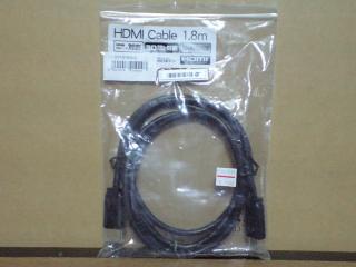 HDMIケーブル 1.8m（HC18-V14）。